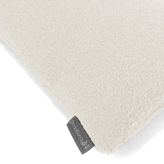 Kuddfodral 47 x 47cm - Boucle Elfenbensvit 02