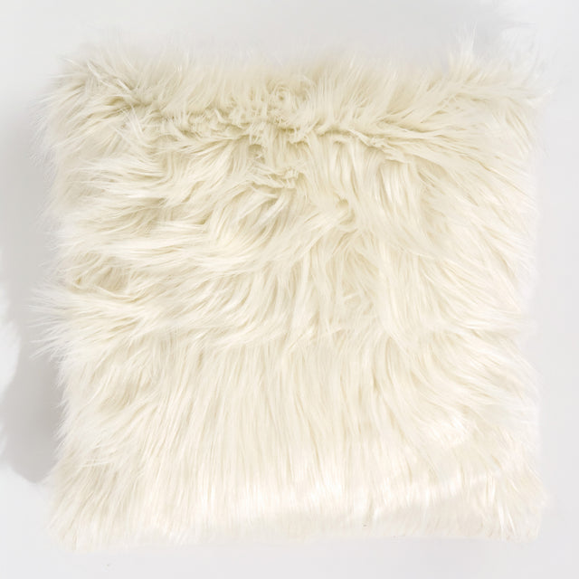 Kuddfodral 47 x 47cm - Mongoliskt Fuskpäls Gräddvit 01