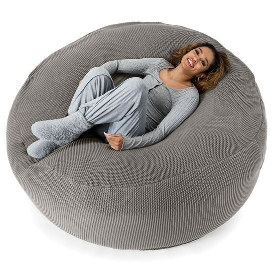 LOUNGE PUG®, Jätte Saccosäck XXL 'Mega Mammut', Stor Sittsäck, Ellos Stickad Grå