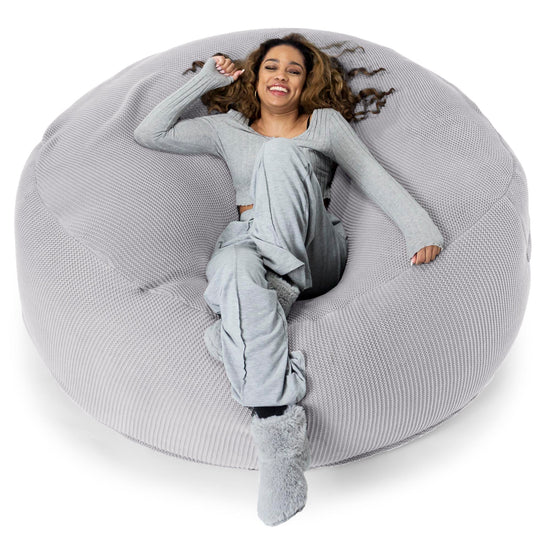 LOUNGE PUG®, Jätte Saccosäck XXL 'Mega Mammut', Stor Sittsäck, Ellos Stickad Ljusgrå