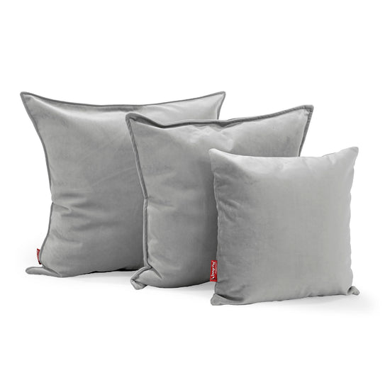 Kudde 47 x 47cm - Sammet Silverfärgad 02