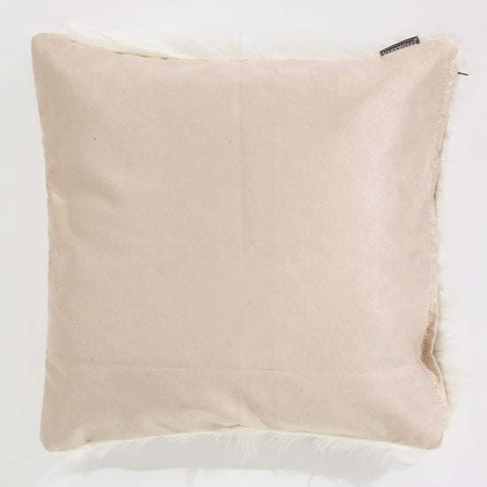 Kuddfodral 47 x 47cm - Mongoliskt Fuskpäls Gräddvit 02