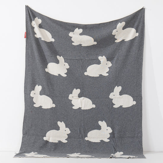 Pläd / Filt Barn - Stickad Rabbit 02
