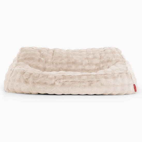 Saccosäcksoffan Sloucher - Fuskpäls Bubble Gräddvit 02
