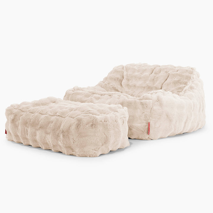 Saccosäckstolen Sloucher - Fuskpäls Bubble Gräddvit 02