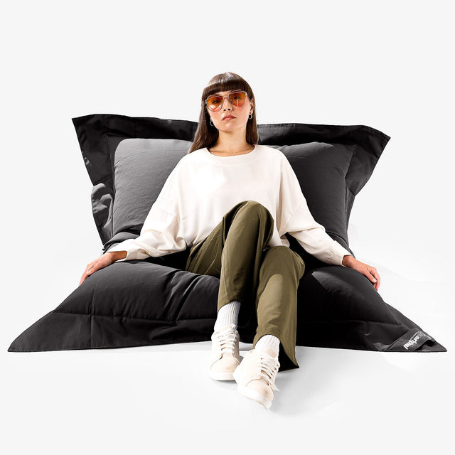 SoleiStorm™ Ultra 2000 h+ Saccosäck XXL Outdoor - Svart 01