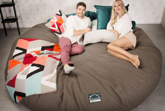 LOUNGE PUG, Titanic Saccosäcksoffa XXXXXL C5000-L, CloudSac Memoryskum, Interalli-ull Gulbrun