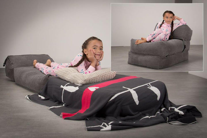 LOUNGE PUG, Avery – Futonstol Enkelsäng, Pom-pom Mörkgrå