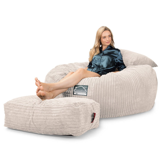 LOUNGE PUG, Jättesaccosäck XXL C1010-L, CloudSac Memoryskum (NY DESIGN), Klassisk Manchestertyg Elfenbensvit