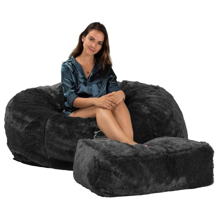 LOUNGE PUG, Jättesaccosäck XXL C1010-L, CloudSac Memoryskum (NY DESIGN), Fuskpäls Svart