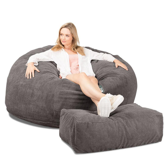 LOUNGE PUG, Jättesaccosäck XXL C1010-L, CloudSac Memoryskum (NY DESIGN), Pom-pom Mörkgrå