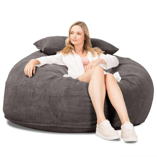 LOUNGE PUG, Jättesaccosäck XXL C1010-L, CloudSac Memoryskum (NY DESIGN), Pom-pom Mörkgrå