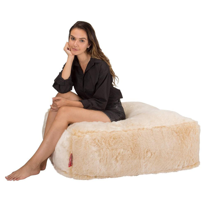 LOUNGE PUG, Sittpuff Fyrkantig C250-L, CloudSac Memoryskum, Fuskpäls Vit