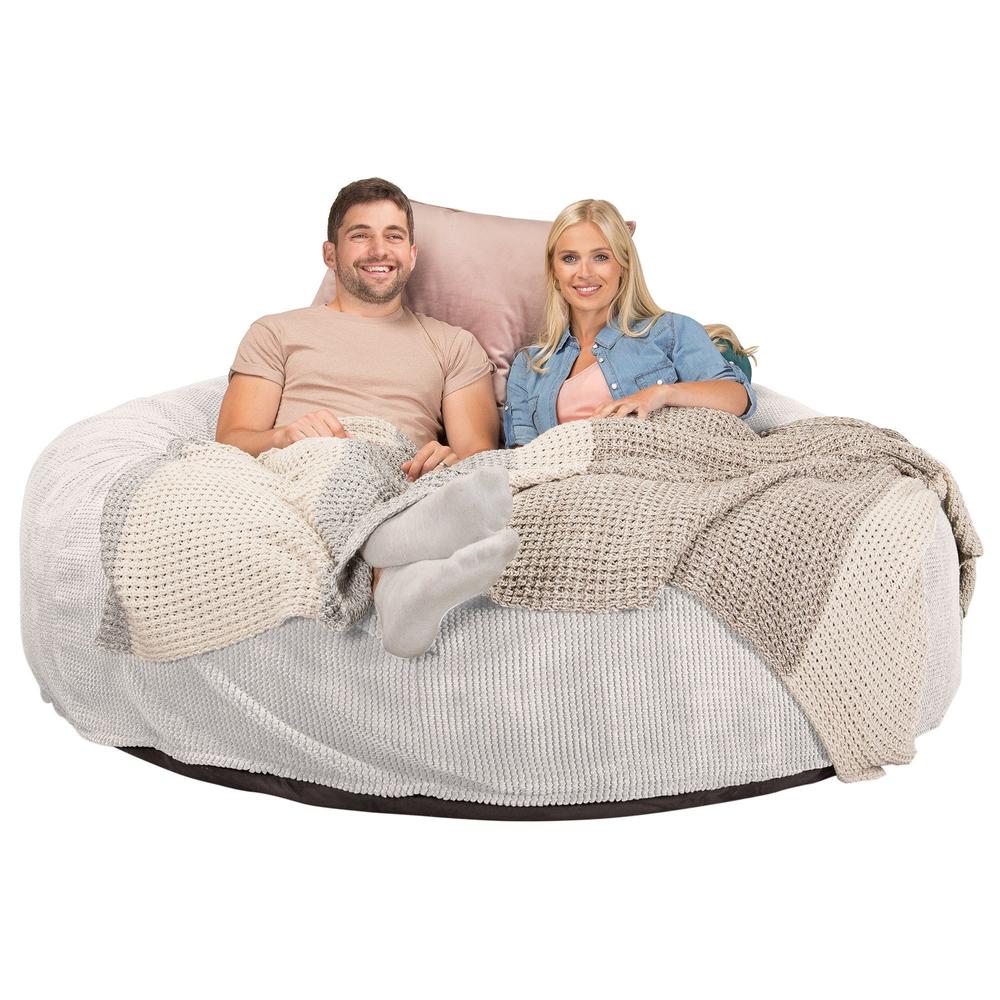 LOUNGE PUG, Dubbel Saccosäcksoffa XXL C3000-L, CloudSac Memoryskum, Pom-pom Elfenbensvit