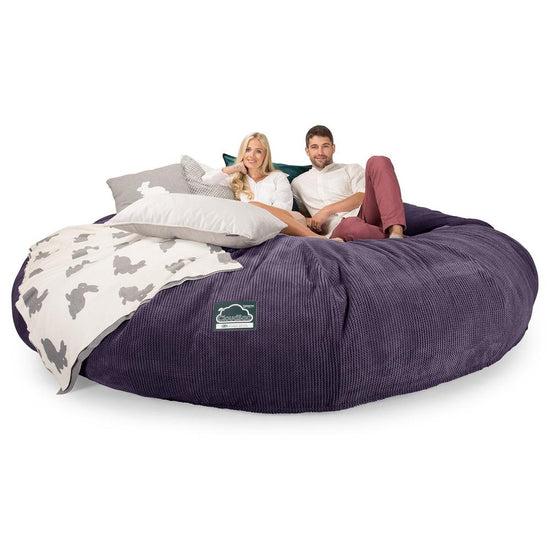 LOUNGE PUG, Titanic Saccosäcksoffa XXXXXL C5000-L, CloudSac Memoryskum, Pom-pom Lila