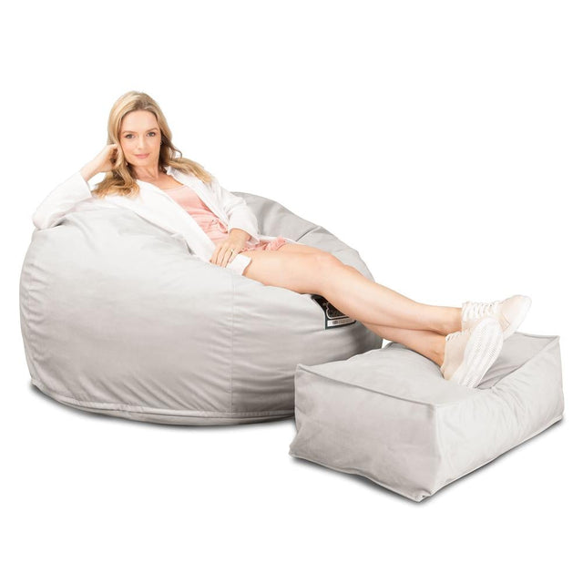 LOUNGE PUG, Jättesaccosäck C510-L, CloudSac Memoryskum (NY DESIGN), Sammet Silverfärgad