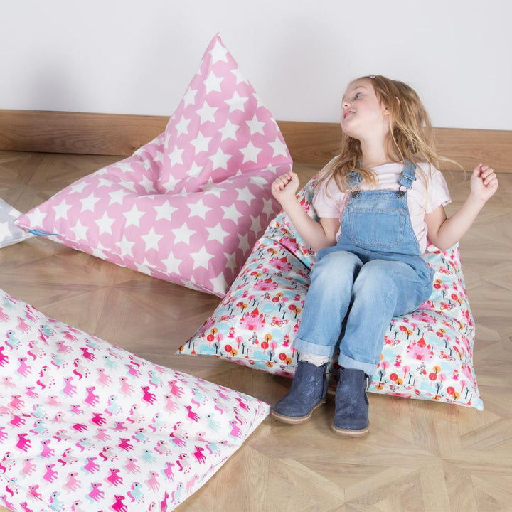 LOUNGE PUG®, Sittsäck Barn Game, Saccosäck, Tryck Stjärnor Rosa