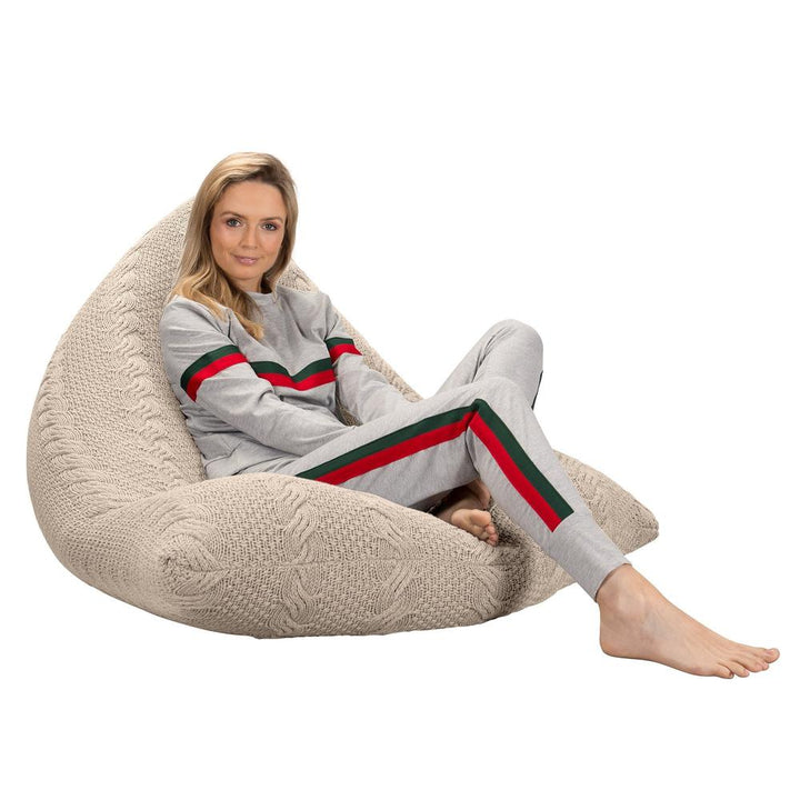 LOUNGE PUG, Cable Stickad Saccosäck, Gräddvit