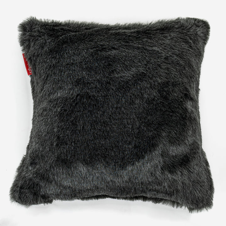 Kudde 47 x 47cm - Fuskpäls Svart 01