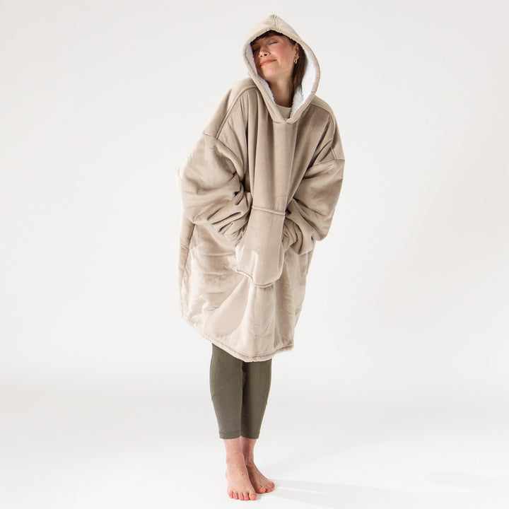 Oversized Hoodie-filt för Vuxna - Minky Gräddvit / Minkbrun 02