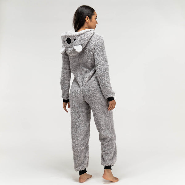 Onesie i Fleece med Djur för Dam - Koala Fabric Close-up Image